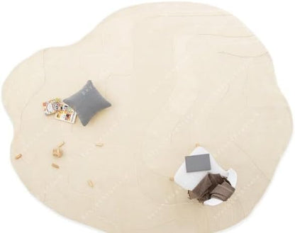 Handmade Wool Area Rug – Irregular Shape, Modern Wavy Contour,