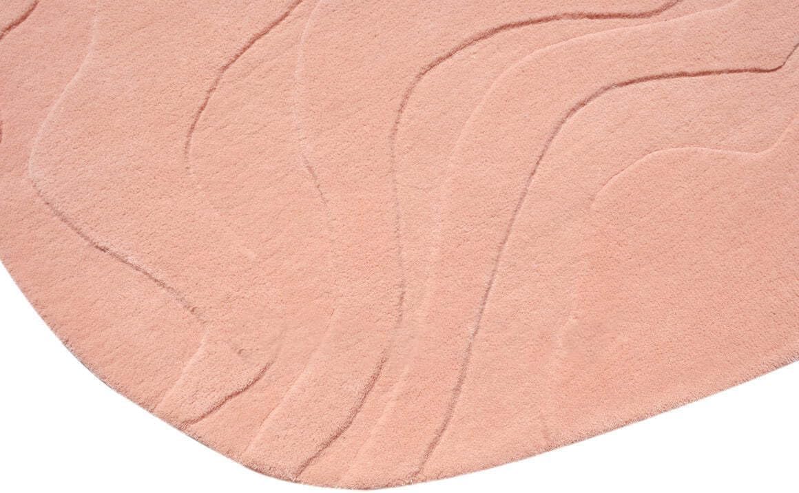 Handmade Wool Area Rug – Irregular Shape, Modern Wavy Contour,