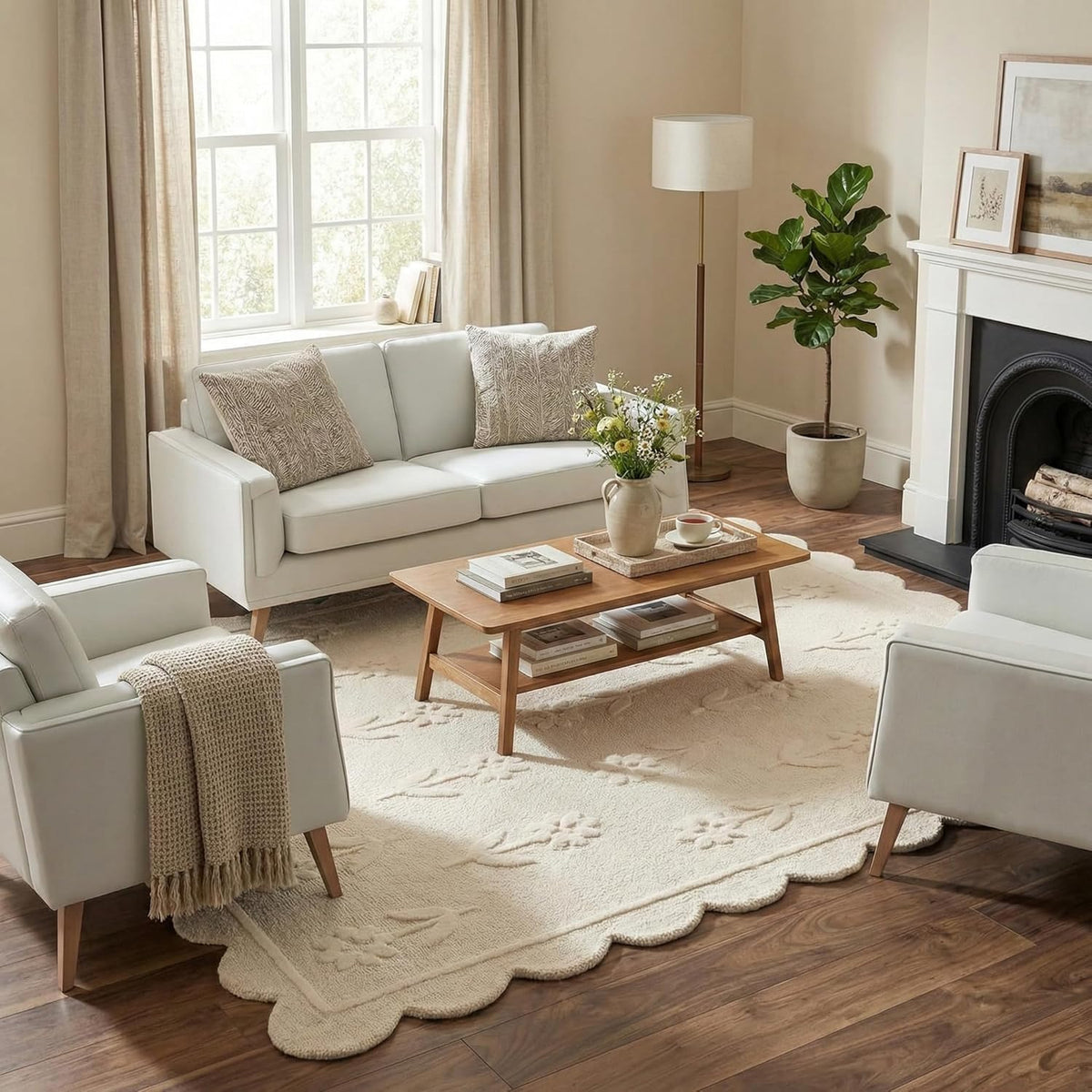 Jessa Scallop Floral Wool Area Rug