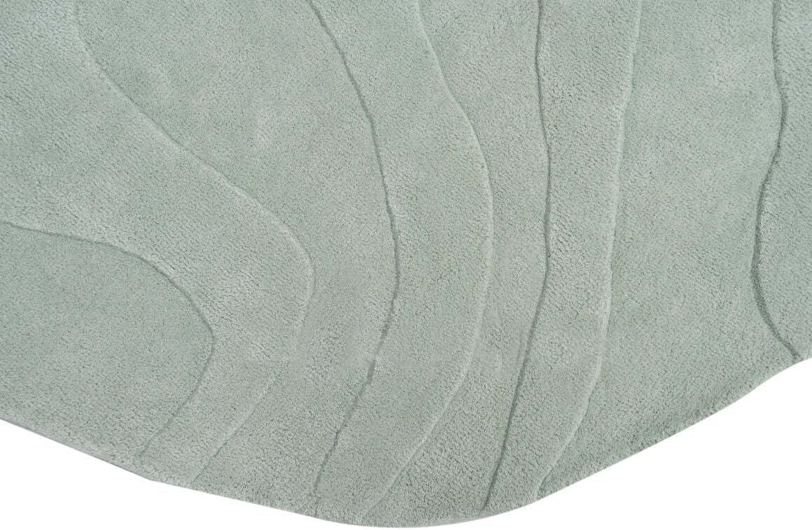Handmade Wool Area Rug – Irregular Shape, Modern Wavy Contour,