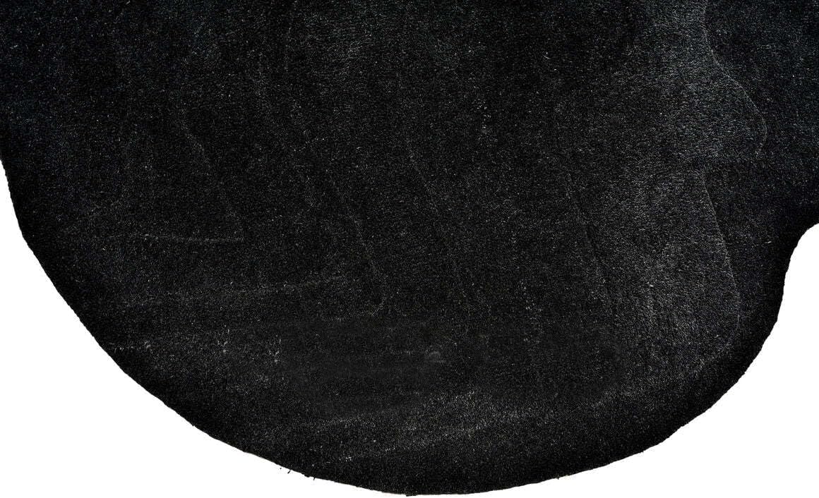 Handmade Wool Area Rug – Irregular Shape, Modern Wavy Contour,