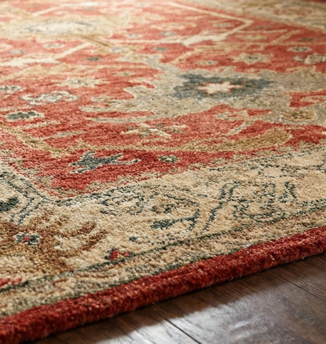 Traditional Handmade Wool Area Rug – Oriental Medallion Floral Pattern
