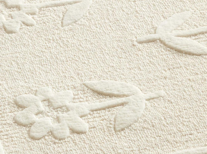 Jessa Scallop Floral Wool Area Rug