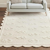 Jessa Scallop Floral Wool Area Rug