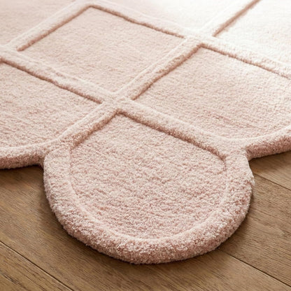 Selena Scallop Wool Area Rug – Hand-Tufted, Scalloped Edge