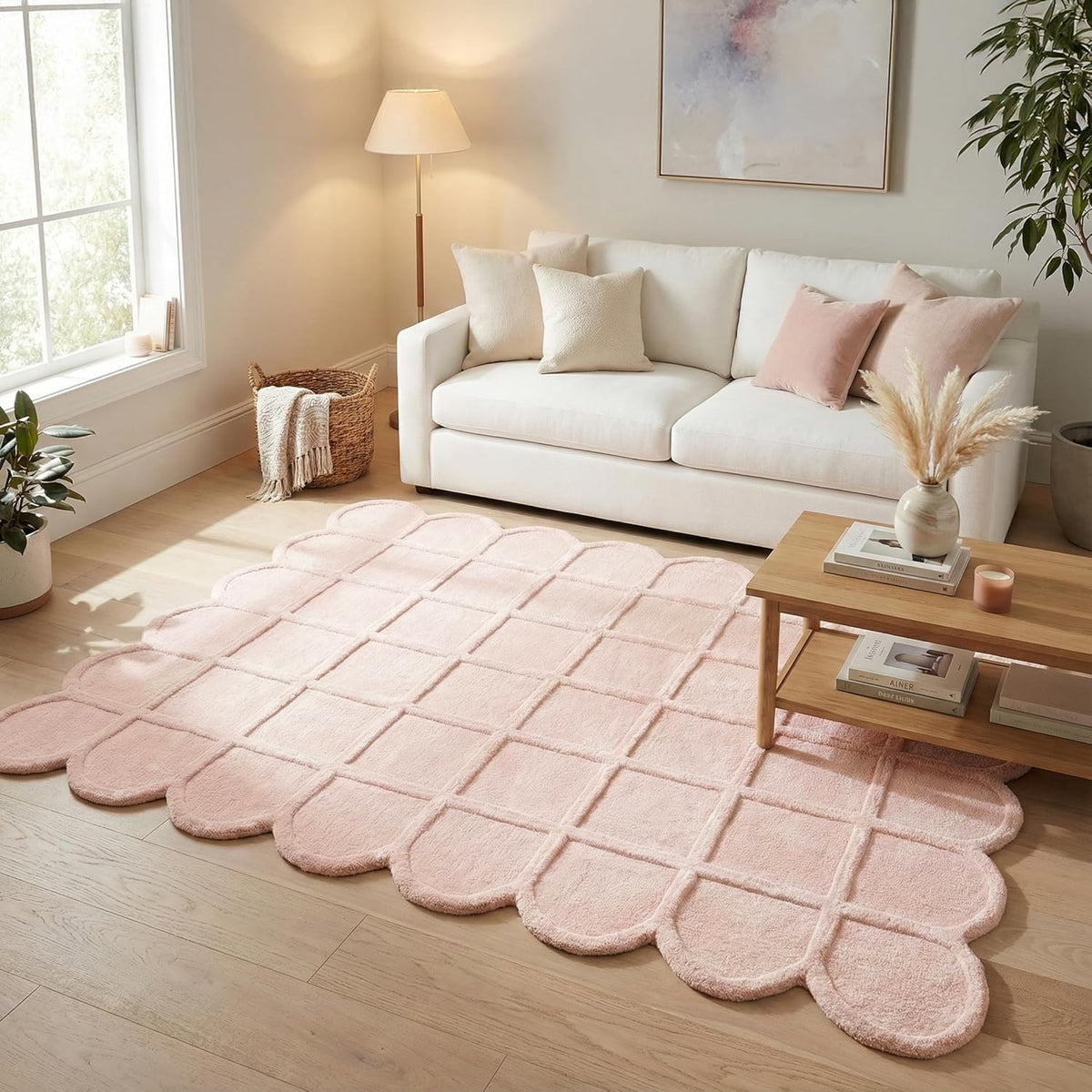 Selena Scallop Wool Area Rug – Hand-Tufted, Scalloped Edge