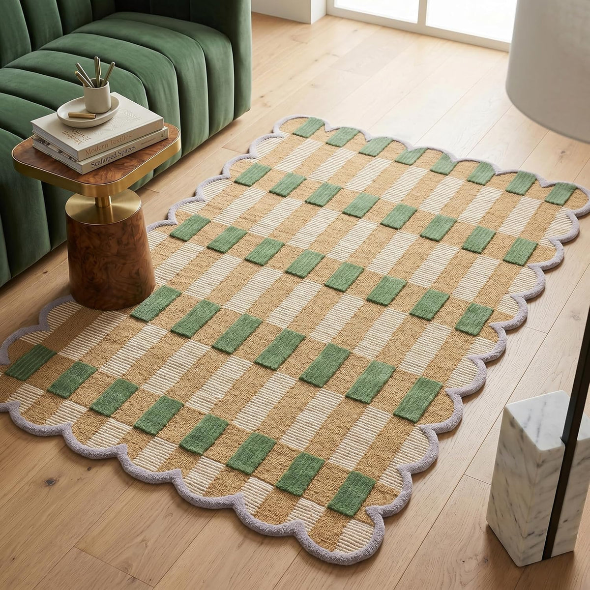 Hand-Tufted Scalloped Plaid Wool Area Rug